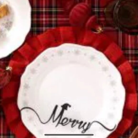 NEW CHRISTMAS TABLE DECOR -- Holiday Words, Good for Plating, Seat Assignments - Picture 8 of 10